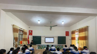 Lebih dari 90% sekolah di Lang Son telah ditutup karena cuaca dingin yang ekstrem.