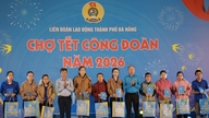 Auf dem Gewerkschafts-Tet-Markt 2026 wurden in Da Nang 65.000 Einkaufsgutscheine an Arbeiter verteilt.
