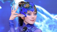 "Tavus Kuşu" lakaplı Yang Liping, bale başyapıtını Vietnam'a getiriyor.