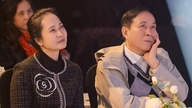 Kansantaiteilija Lan Hương itki Dương Trường Giangin takia.
