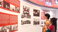Inauguración de la exposición temática sobre la ex vicepresidenta Nguyen Thi Binh.