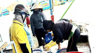 Fiskere i Quy Nhon har en vellykket rejefangst.
