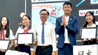 Marie Curie High School vandt førstepræmien i en japansk konkurrence om offentlig tale.