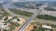 VIETNAMIN KOMMUNISTIPUOLUEEN PERUSTAMISEN 96. VUOTISJUHLAN KUNNIAKSI (3. helmikuuta 1930 - 3. helmikuuta 2026) Bien Hòan kaupungin strategisen infrastruktuurin viimeistely.
