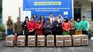 Το έργο του Σχεδίου διένειμε φίλτρα νερού στον σταθμό υγείας και στους κατοίκους της κοινότητας Vi Xuyen.