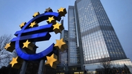 ECB holder renten uændret, eurozonens økonomi forbliver stabil.