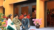 Traditionelle Tet-fejringer fra alle tre regioner i Vietnam mødes ved Thang Long Imperial Citadel.