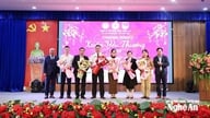 115 Syarikat Saham Gabungan Hospital menganjurkan program "Musim Bunga Cinta" untuk pesakit miskin.