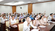 Ilmoitetaan vaalien tukemiseen tarkoitetun puhelinlinjan numero Ho Chi Minh Cityssä.