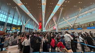 Ho Chi Minh-stad: Veel wegen naar de luchthaven zijn overbelast.