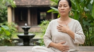 Teknik pernafasan yang salah boleh memburukkan lagi sinusitis setiap hari.
