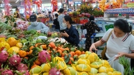 Шопінг на Тет в останню хвилину: купівельна спроможність зростає на 40%, люди віддають перевагу готовим стравам на Тет.