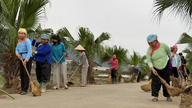 Membersihkan kampung untuk menyambut Tet