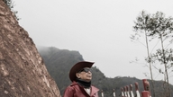 Ein 83-jähriger Mann und seine vierjährige Rucksackreise durch Vietnam, die er jedes Jahr zum Tet-Fest mit seinen Kindern und Enkelkindern unternimmt.