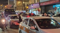 Sa Pa ficou lotada durante o Ano Novo Lunar do Cavalo, com turistas se espremendo em meio a multidões de pessoas e veículos desde o início da manhã até tarde da noite.
