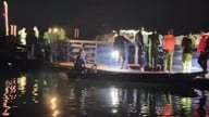 Hat ember eltűnt, miután egy köveket szállító komp és egy személyszállító hajó ütközött a Thac Ba-tavon.