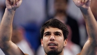 Alcaraz "kiitää" voittaakseen ATP 500 -turnauksen Qatarissa ja lähestyen virstanpylvästä Big 3 -listalle.