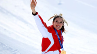 Kiinalainen urheilija saa kymmeniä miljardeja Vietnamin dongeja palkintorahaa voitettuaan olympiakultaa talviolympialaisissa.