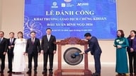 [Foto] Cerimônia de toque de gongo para inaugurar a primeira sessão de negociação da bolsa de valores do Ano do Cavalo de 2026