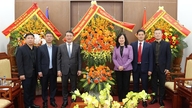 Biroul Central al Partidului felicită Ministerul Sănătății cu ocazia Zilei Medicilor Vietnamezi, 27 februarie.