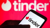 Waarschuwing voor het risico dat kinderen online worden misbruikt.