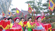 Du Xuân trên quê hương Đất Tổ