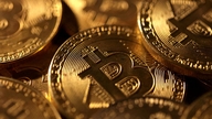 Bitcoin unexpectedly plummeted to $60,000 minutes after the US and Israel attacked Iran.