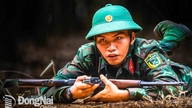 Meluncurkan kontes kreatif untuk potret tentara di Dong Nai.
