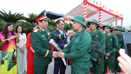 Phan Van Giang tábornok részt vesz a katonai besorozási ünnepségen Cao Bang tartományban.
