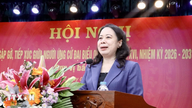 Phó Chủ tịch nước Võ Thị Ánh Xuân cùng các ứng cử viên tiếp xúc cử tri