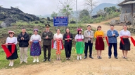 Inauguration du projet « Éclairage des routes rurales – Maintien de la sécurité et de l’ordre » dans la commune de Minh Son.