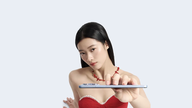 ל-HONOR X8d סוללה של 7000mAh, דירוג עמידות למים IP65 ותעודת עמידות של 5 כוכבים.
