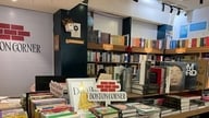 Aprire le porte alla conoscenza internazionale per i lettori vietnamiti.