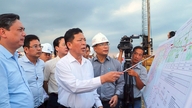 Expanding the My Thuan - Can Tho Expressway: Accelerating progress and proposing a 6-lane scale.