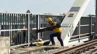 Die Nord-Süd-Eisenbahnlinie über die Ghenh-Brücke wird voraussichtlich morgen, am 11. März, um 9:00 Uhr wiedereröffnet.