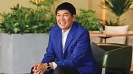 İşadamı Tran Dinh Long: Demir gibi bir irade, ülke için yılmadan ilerleme.