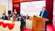 Formanden for provinsens folkekomité, Phan Huy Ngoc, og kandidaterne til provinsens folkeråd mødtes med vælgere i Minh Tan kommune.