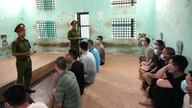 अस्थायी हिरासत या अभिरक्षा में रखे गए लोगों द्वारा मतदान के अधिकार के प्रयोग को सुगम बनाना।