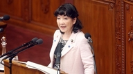 Japans finansminister er klar til at gribe ind, når yenen nærmer sig niveauet 160 til 1 USD.