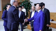 Vicepremierminister Tran Hong Ha arbejder sammen med EU's IUU-inspektionshold.