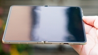 Oppo lancerer foldbar telefon med stort set ingen krøller.