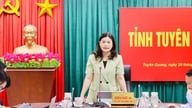 Næstformand for Provincial People's Committee Vuong Ngoc Ha arbejder med kommuner i klynge VII