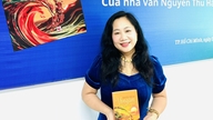 Penulis Nguyen Thu Ha meluncurkan novel tentang pasukan keamanan T4.