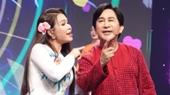 Kim Tu Long räppää ja laulaa Cai Luongia (perinteistä vietnamilaista oopperaa) kosiskellakseen Ngoc Doita kappaleessa "Countryside".