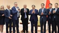 প্রধানমন্ত্রী উচ্চ প্রযুক্তির পদ্ধতি ব্যবহার করে রাশিয়ায় টিএইচ দুগ্ধ খামার ও প্রক্রিয়াজাতকরণ প্রকল্প সম্প্রসারণের প্রস্তাব করেছেন।
