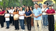 50 famous artists and writers visit the Zone D War Zone.