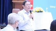 مدیر ارشد تدوین کتب درسی: بسیاری از دانش آموزان حتی نمی توانند یک سطر از داستان «کیو» یا «اعلان پیروزی بر وو» را حفظ کنند!