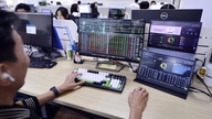 Pengerusi Dragon Capital menasihati pelabur supaya mengelakkan 'membaca berita dan membuat pesanan dengan segera'.