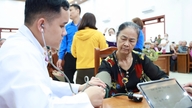 Tư vấn, khám sức khỏe miễn phí cho 500 người cao tuổi, người có công tại xã Nam Thanh Miện