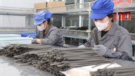 Ống hút từ rau củ, giá trị mới cho nông sản Việt